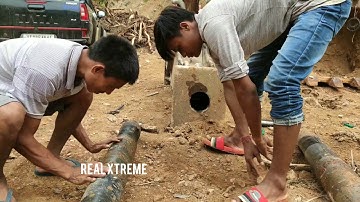 Rock breaker Chisel change