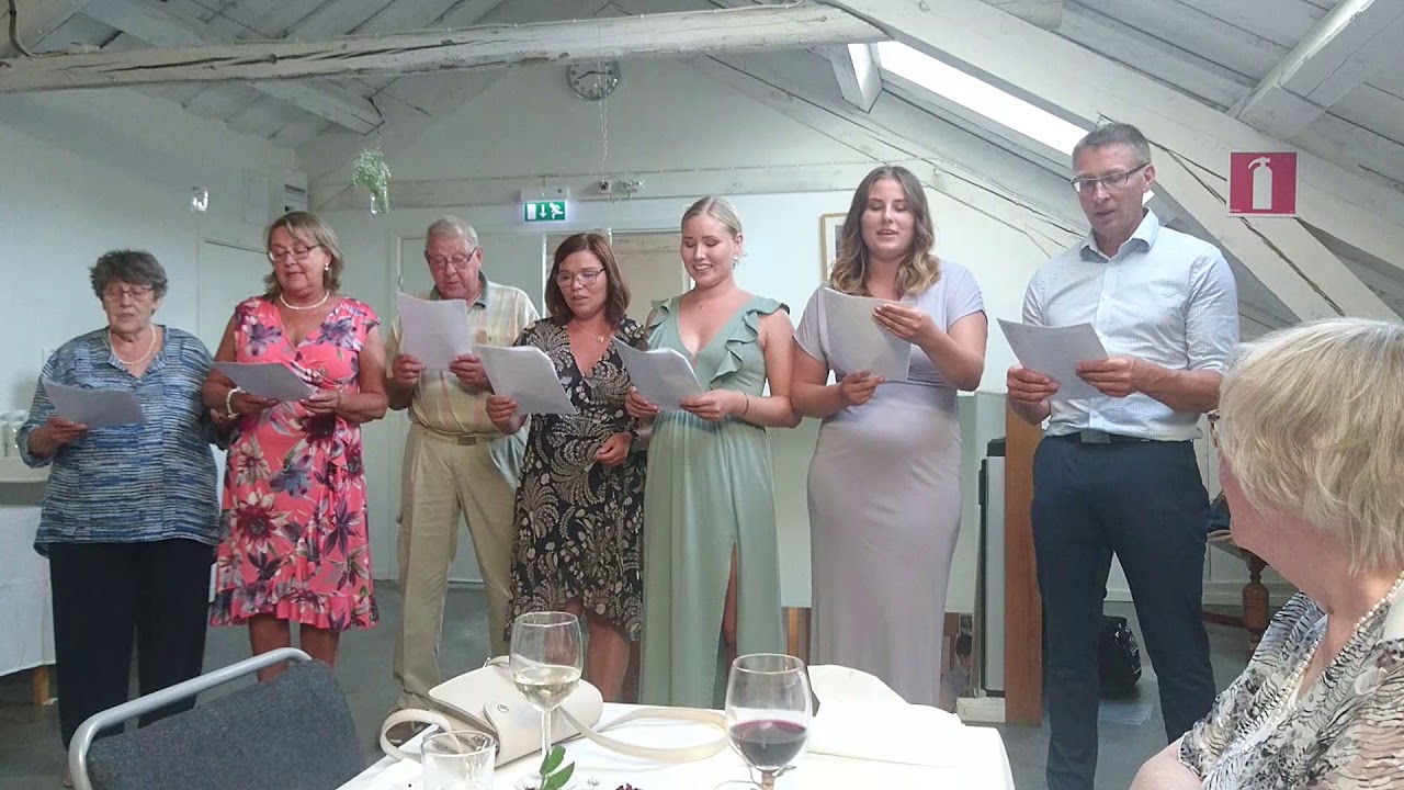 Sång till Emma från familjen