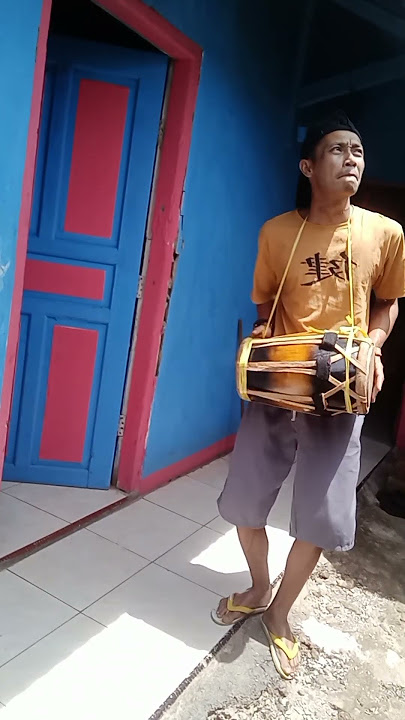 ngamennya malah dapat panci bulawuk#sketbor #funnyvideo #comedy #vidioshortsyoutube