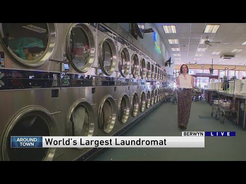 Laundromat On Michigan Avenue 80