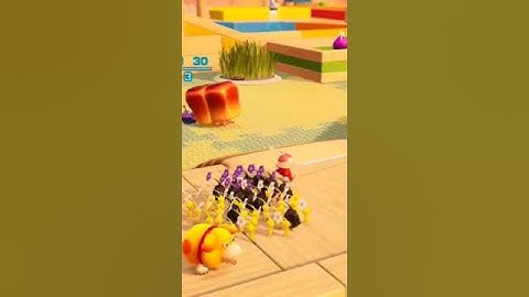 Pikmin 4 - Giant Breadbug gets Dragged #pikmin #pikmin4