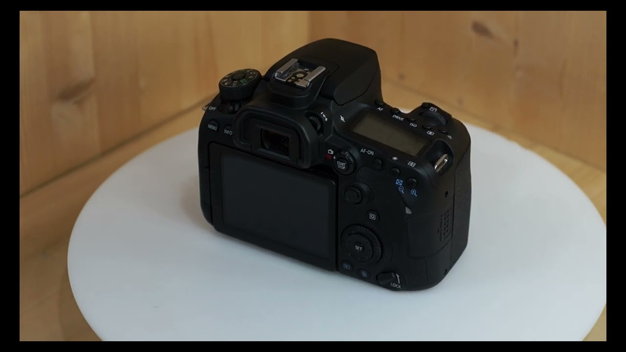 캐논 Canon EOS 90D Body+BG-E14 .추가밧데리1개 (정품박스셋트 컷수 11,000)