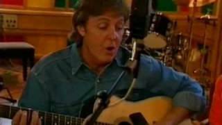 Vignette de la vidéo "Paul McCartney - Calico Skies"