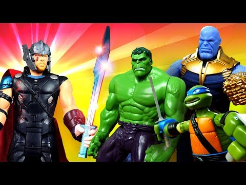 Супергерои и Мстители: Тор ПОТЕРЯЛ меч - Видео с игрушками
