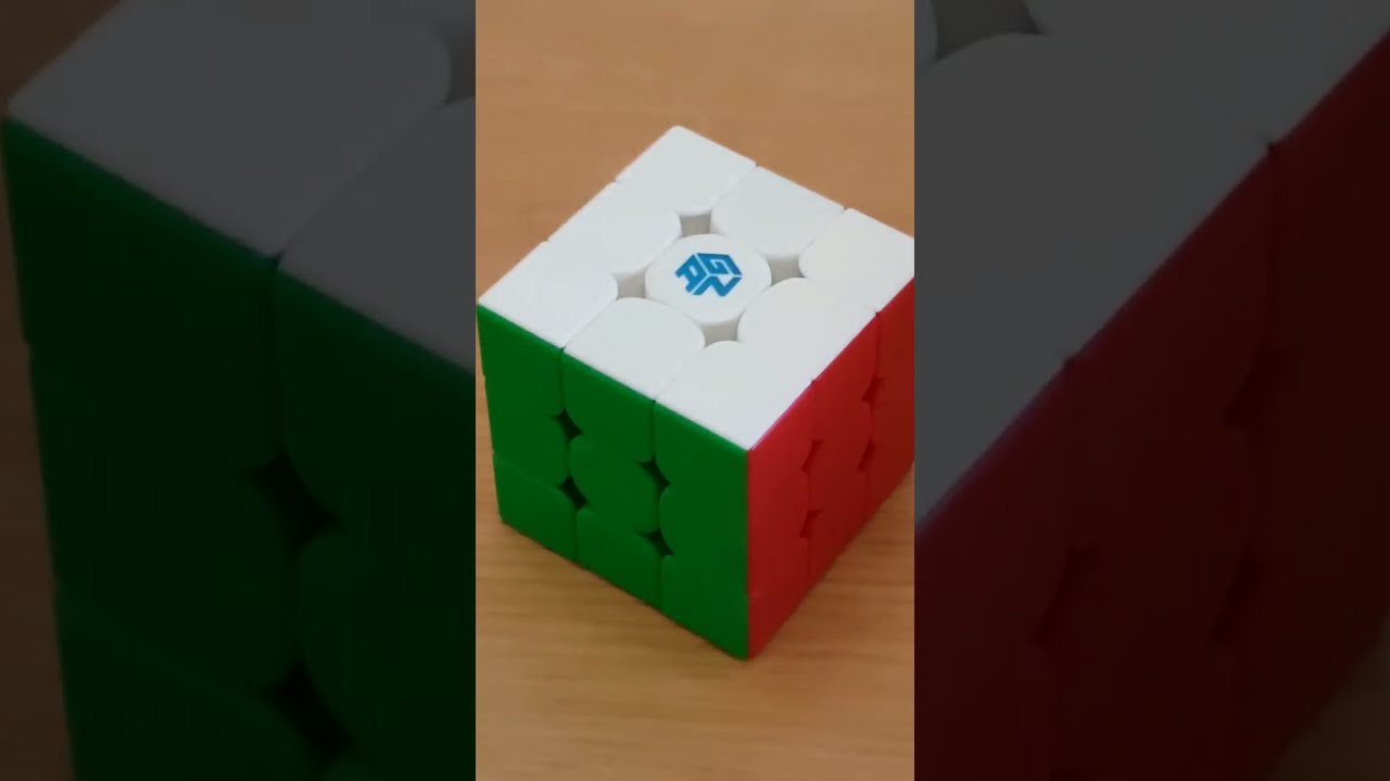 How Small Is The World S Smallest Rubik Cube Shorts