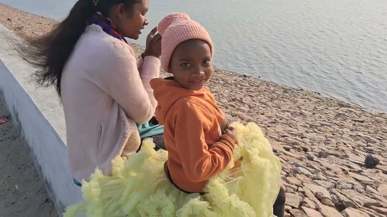 #VillageLife #DesiLife  #DailyRoutine #HardWork #IndianVillage  #RuralLife #Shorts #RealLife