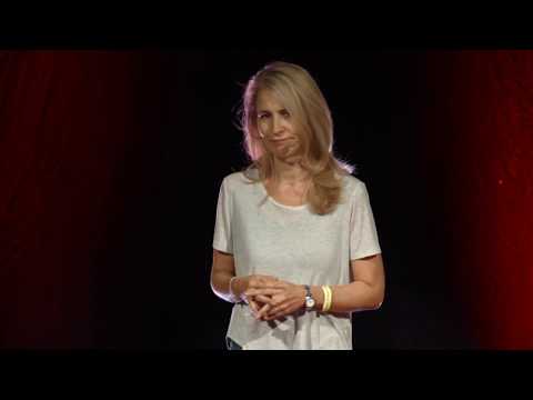 Síla milostného trojuhelníku | Nora Vlášková | TEDxPrague