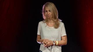 Síla milostného trojuhelníku | Nora Vlášková | TEDxPrague