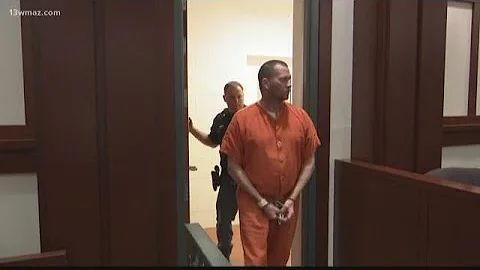 Man sentenced to 100 years for injuring Centervill...