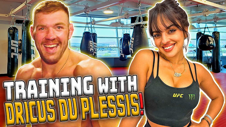 Dricus Du Plessis teaches me how to fight & blitz on opponents! | UFC 312
