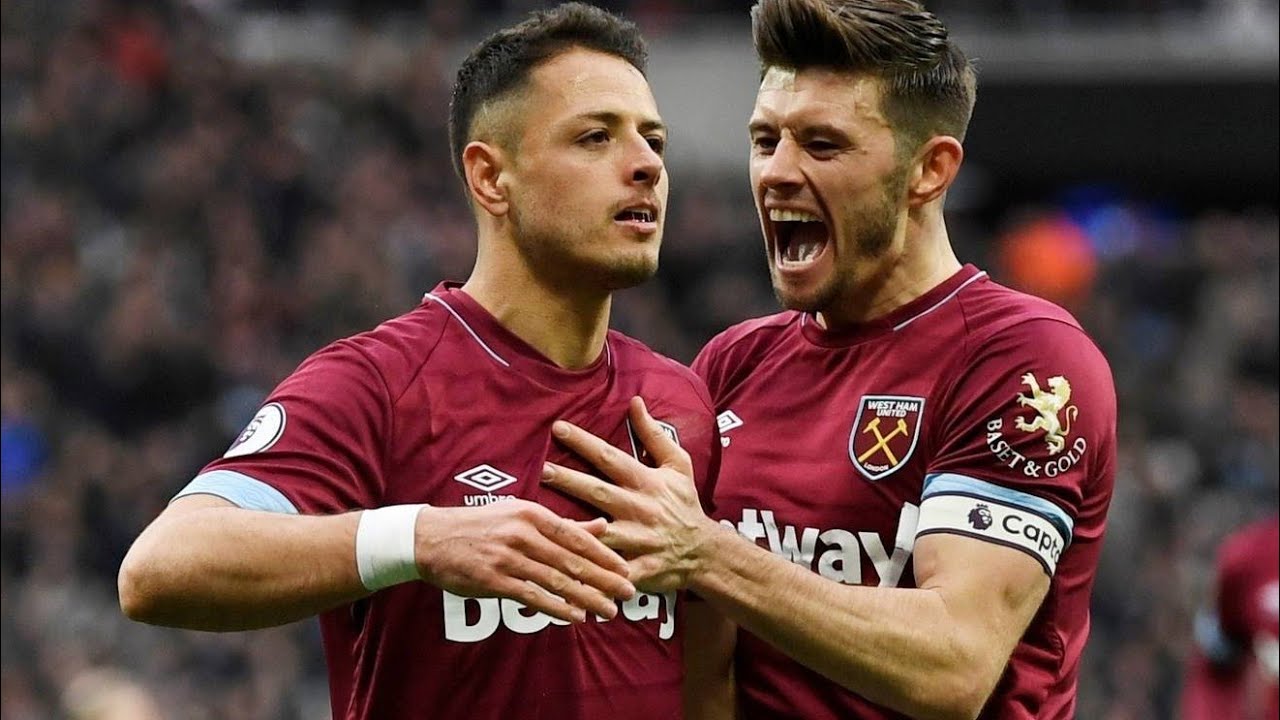 football score West Ham 4-3 Huddersfield 