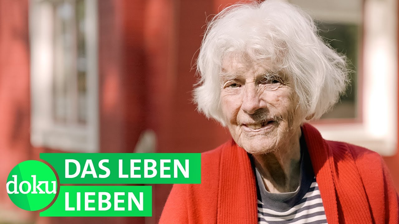 Die Geheimnisse der 100-Jährigen I Ella (106) hat ihre gesamte Familie verloren I FITBOOK Doku