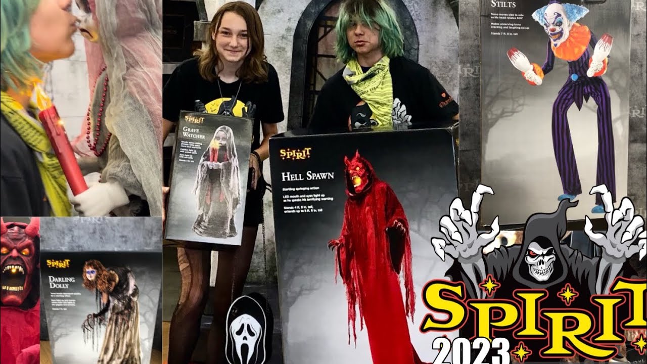 Spirit halloween 2023! tour 1 Turlock CA 🎃 With friends!! YouTube