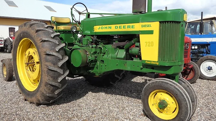 John Deere 720 Ploughing w/ 4-Furrow John Deere Plow | You Need A Petrol Engine to Start The Diesel