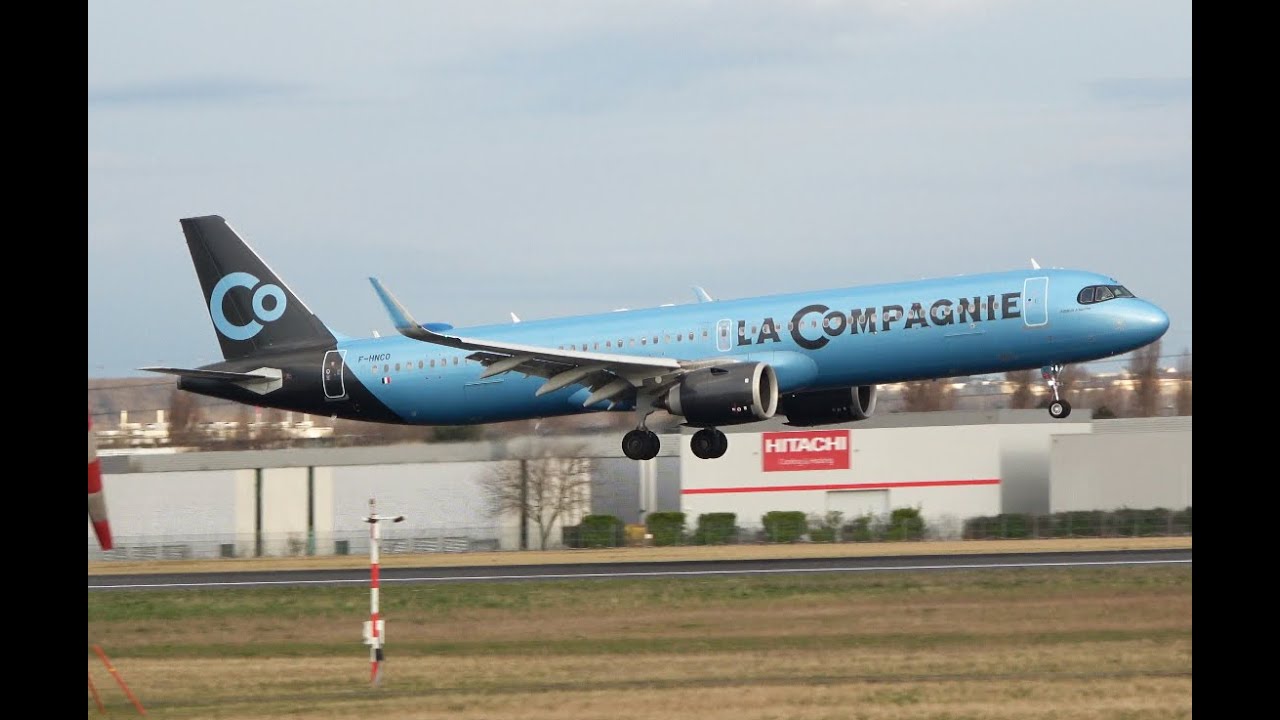 La Compagnie A321N landing, ORY - YouTube