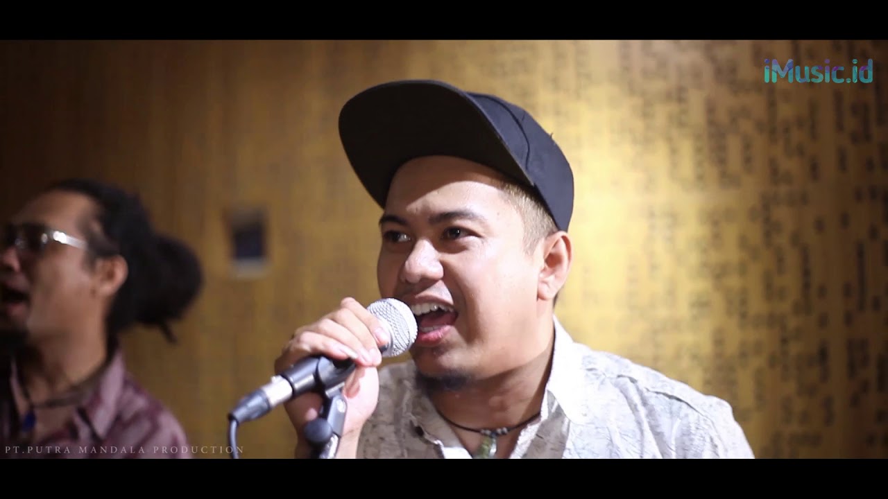 iLive - The Ikan Bakars (Perbedaan)