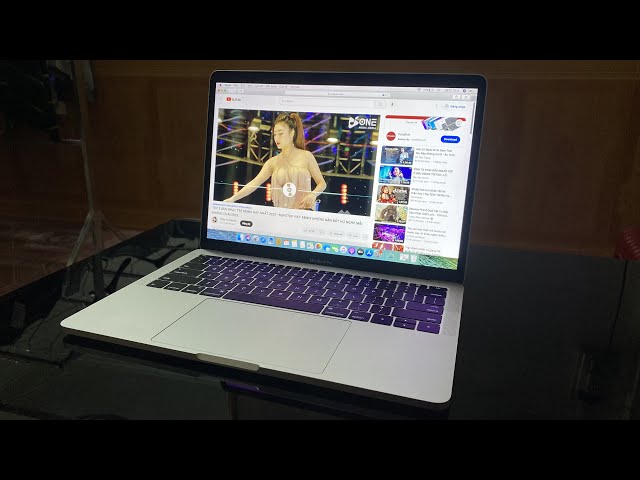 MacBook Pro 2016 retina 13 inch i7 ram 16 cũ giá rẻ cho học sinh sinh viên