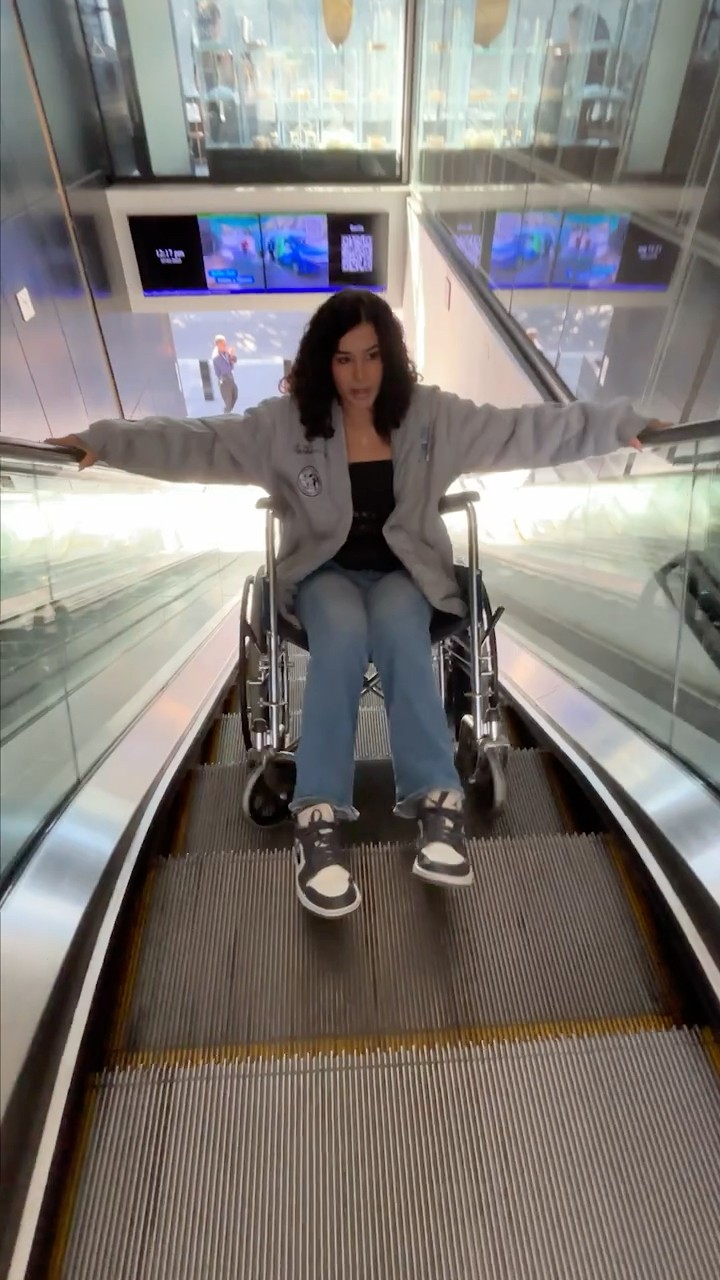 Manera más segura de utilizar las escaleras en silla de ruedas