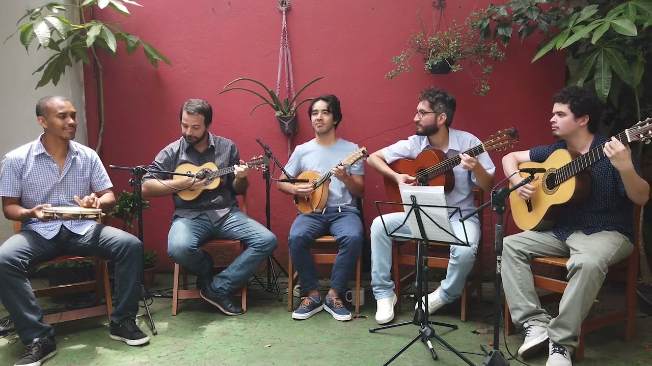 Regional Jacarandá e Guilherme Saka - Meu rádio meu mulato/ Amélia na Praça Onze (Herivelto Martins)