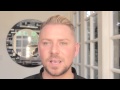MY NEW HAIRCUT! PLUS - BOBBI BROWN 24K GOLD SHIMMER BRICK REVIEW - LIMITED EDITION 2012!