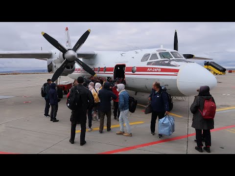 Vídeo: Aterratge A L’aeroport De Rodes: On Anar A Continuació