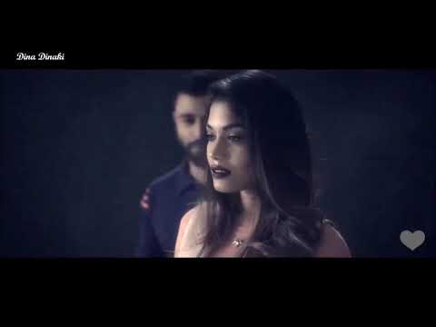 Χάρις Αλεξίου -