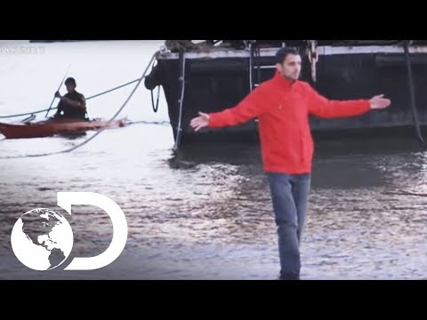 Caminar sobre el agua | Dynamo: Magia imposible l Discovery Latinoamérica