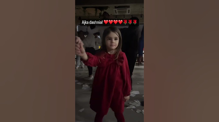 Vajza e Xhensilës me valle kosovare