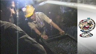 Infiltrating Colombia's Shady Emerald Mines