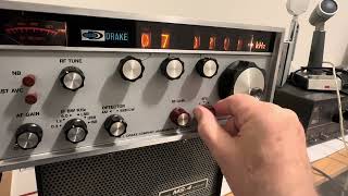 Drake Dsr-1 Receiver Demo. Nixie Tubes And All. Encoder Tune Quits And Jams At The End Of The Video