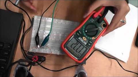 EECS 1011 Lab 2 World Circuit