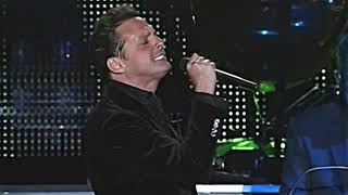 Video thumbnail of "Luis Miguel No Exiten Limites 2010 HD"