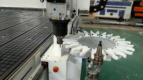 AKM2040D Disc atc cnc router