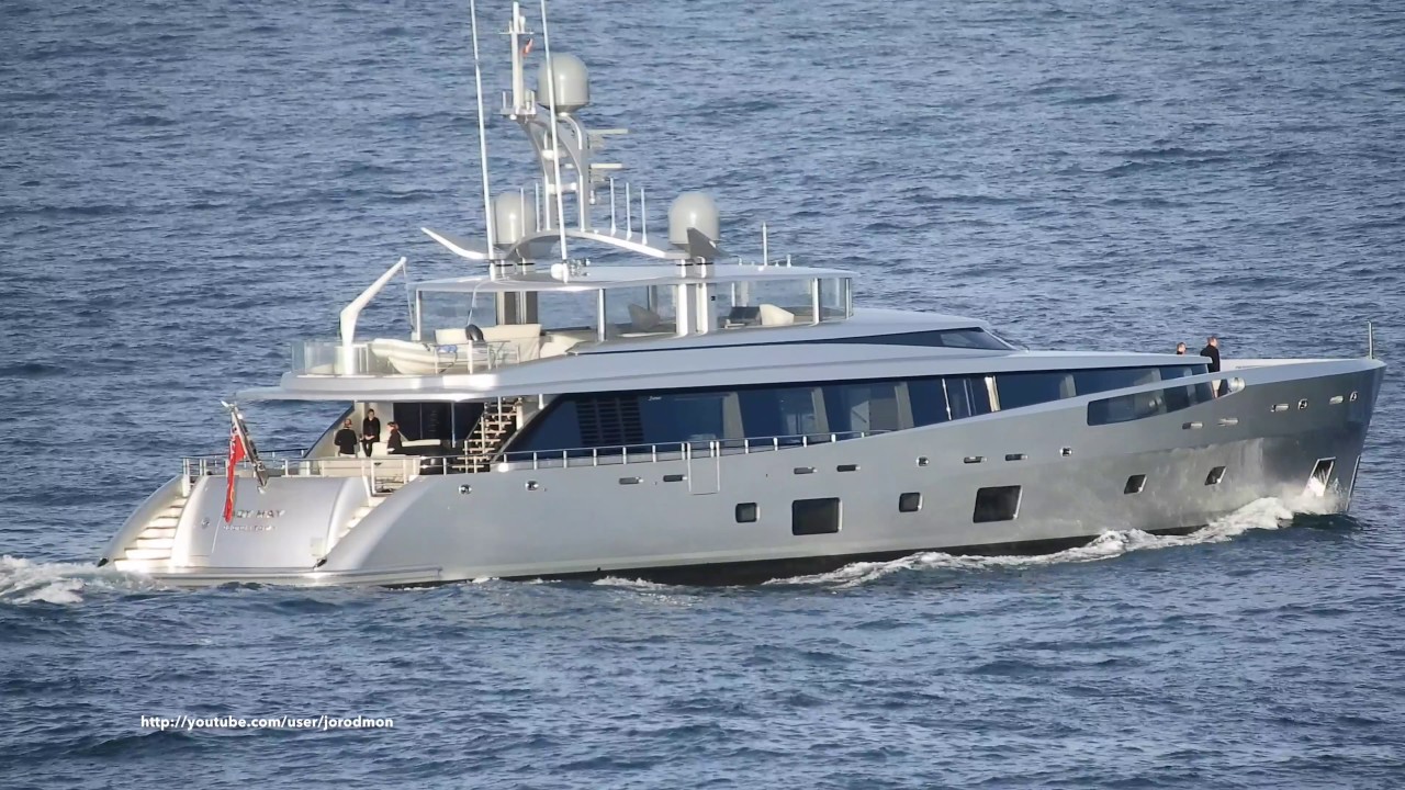 lady may yacht