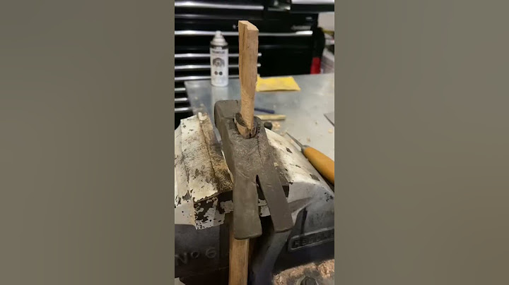 Satisfying Hammer Re-Handle #shorts #tools #history #satisfying #diy #wood #metal @wranglerstar