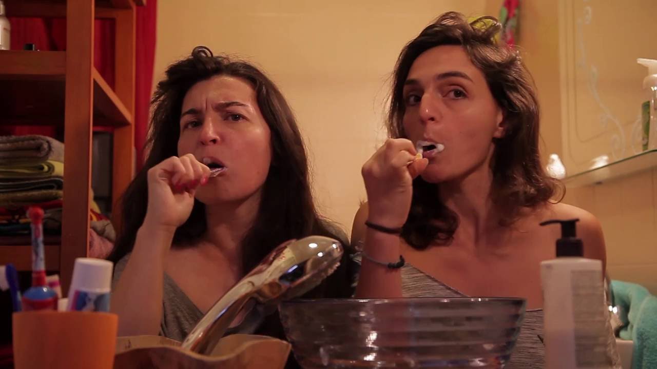 Uue bblley Awwyyé de Sophie Cordin et Aurélya d'Ange - KINO Kabaret 48H 2016
