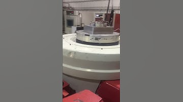 Vertical random vibration test on V9 shaker 002