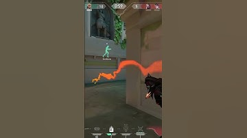 MOVEMENT DIFF #valorant #valorantclips #valorant #gaming #valorantfunny #valorantc #ytshorts #funny