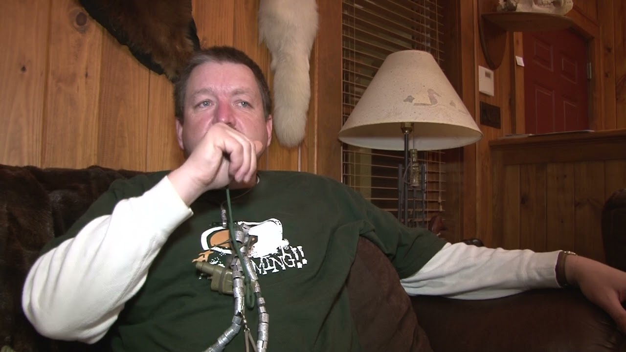 Kent Cullum (Hobo Duck Calls) explains Single & Double reed sounds.