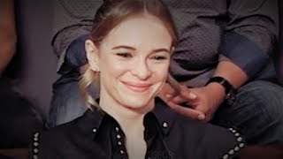Danielle Panabaker ( The Flash ) SDCC 2019 | Cute & Funny Moments!