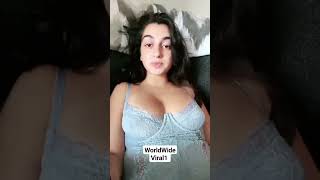 Aisa Sexy or Hot Mall Daikhne K Liye Like Kre Subscribe Kre | Yeh Bachi Kitni Pyari Hai #viral