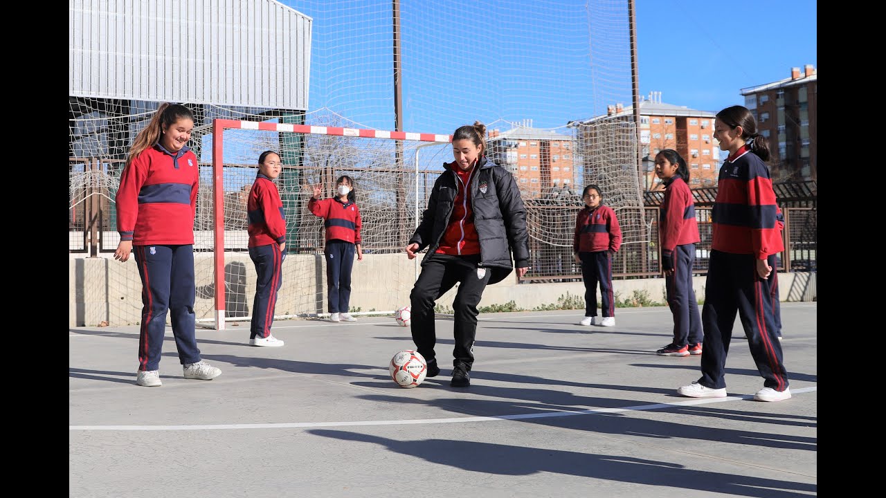 Vuelve SÚMATE a los colegios de la Comunidad de Madrid con el Comité de Fútbol Femenino de la RFFM