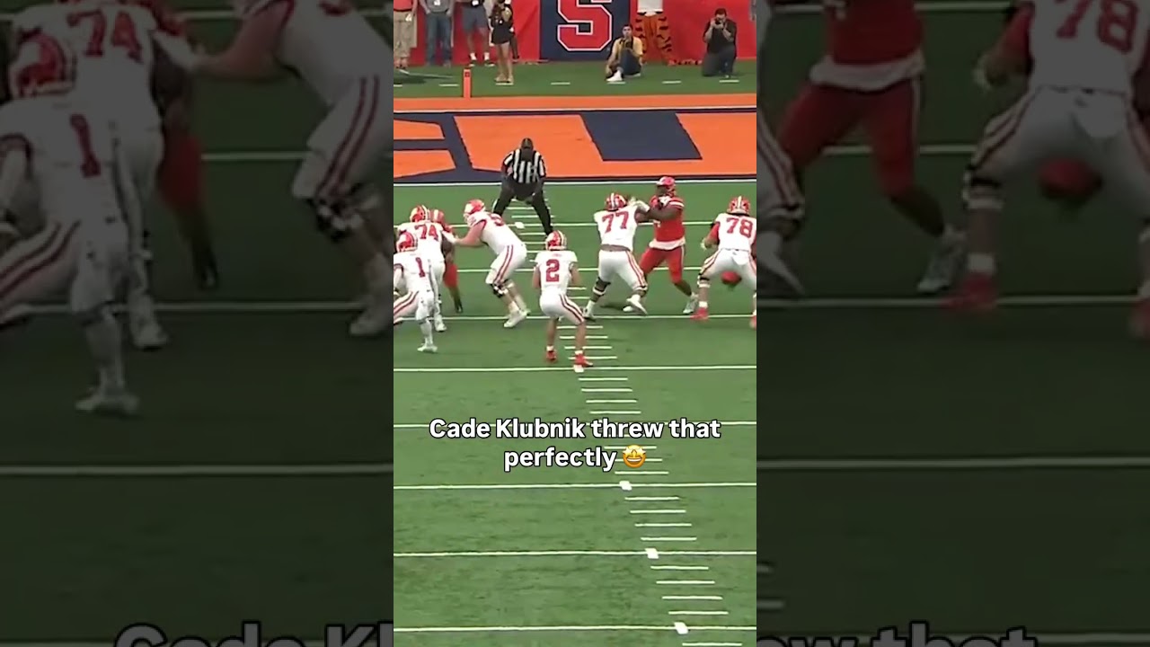 That throw was a laser π€ #clemson #clemsontigers #accfootball #football #collegefootball #sports
