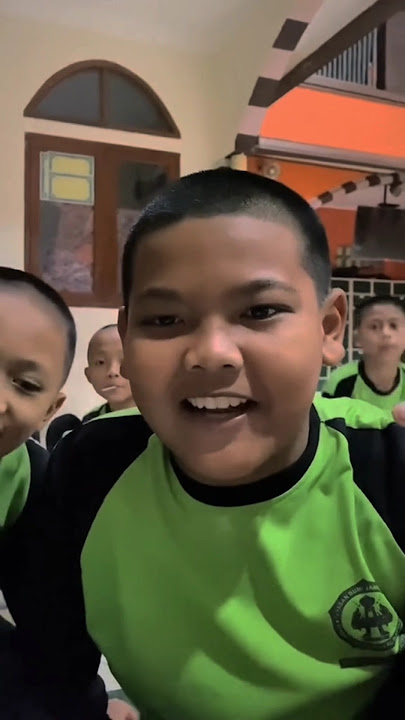 check the sound of the trumpet #jaranan #shorts #barongan