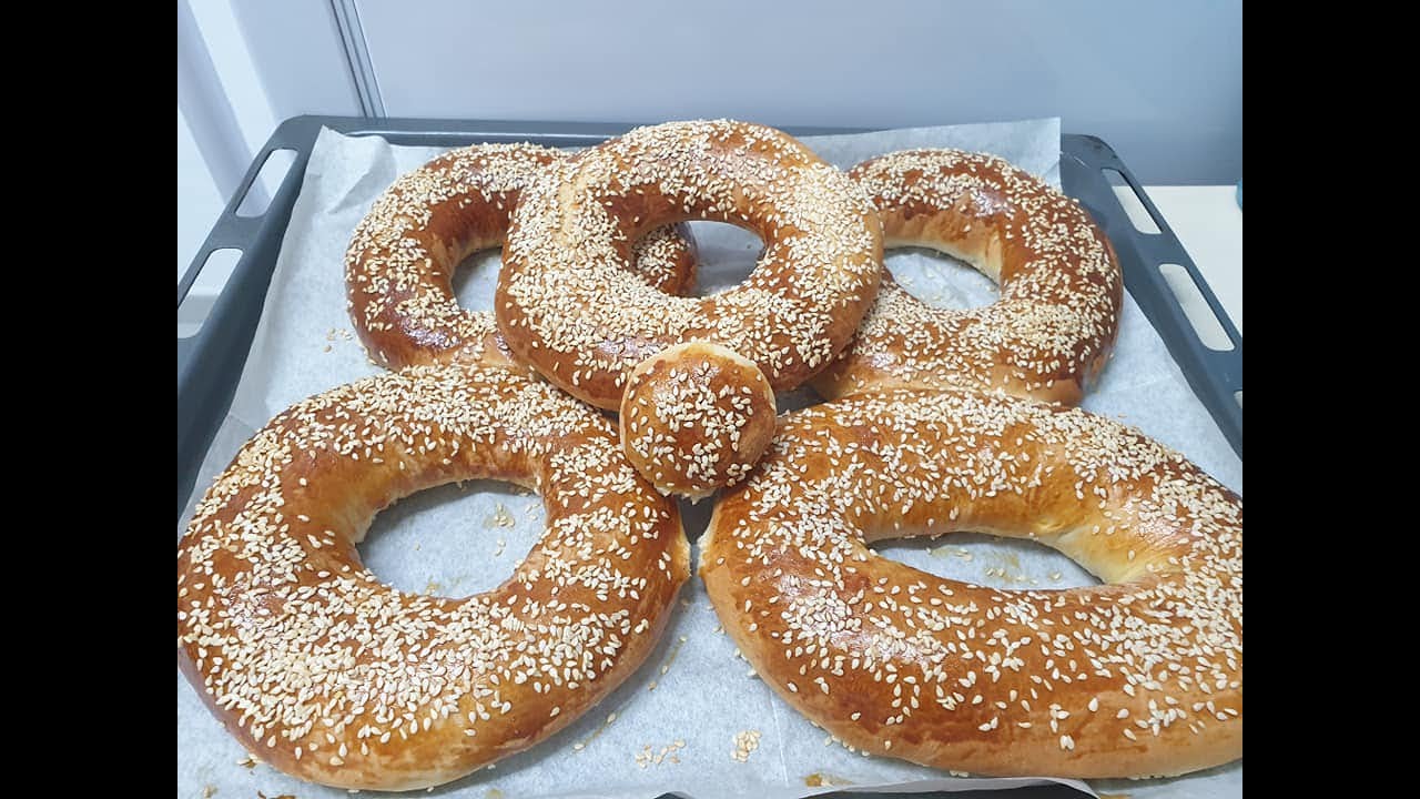 מתכון כתוב + סרטון להכנת בייגלה ממולא בשווארמה_מתכון של ירדנה ג'נאח - מאסטר מתכונים