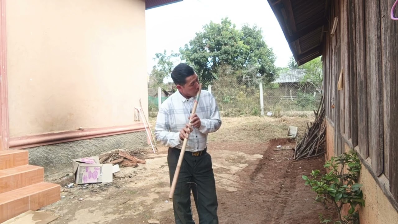 Xov yeej Thoj zaj raj tso hluas nkauj tseg tsiv teb tsaw nco tu nkauj kawg/0209327280226 ,3. 2025