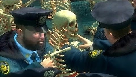 GTA 4 - Knife Skeletons Gunned Down And Beaten By Cops