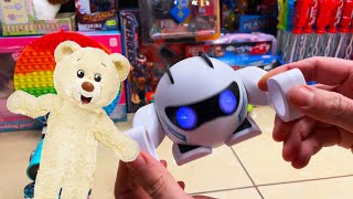 AI Robots think or feel?! Explained to kids | Dancing Robots screenshot 5