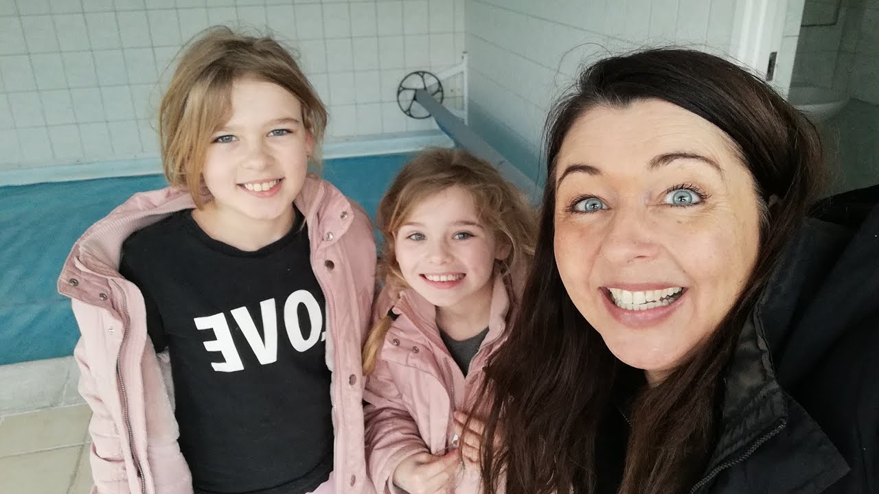 Vinterferie🥰Så kom vi frem i sommerhuset med pool i Marielyst🌊🏡🥰