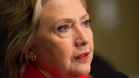 Black vote pushes Clinton to huge South Carolina lead